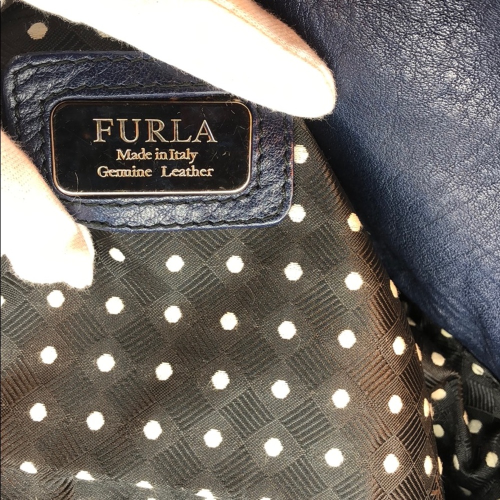 Authentic ✅ - Picture 7 of 8